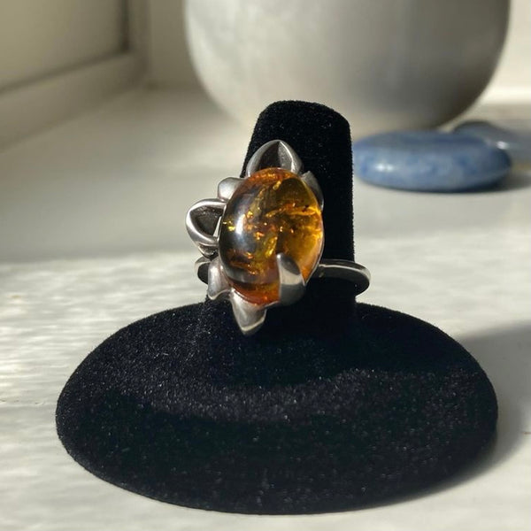 Vintage Honey Amber Sterling Silver Ring